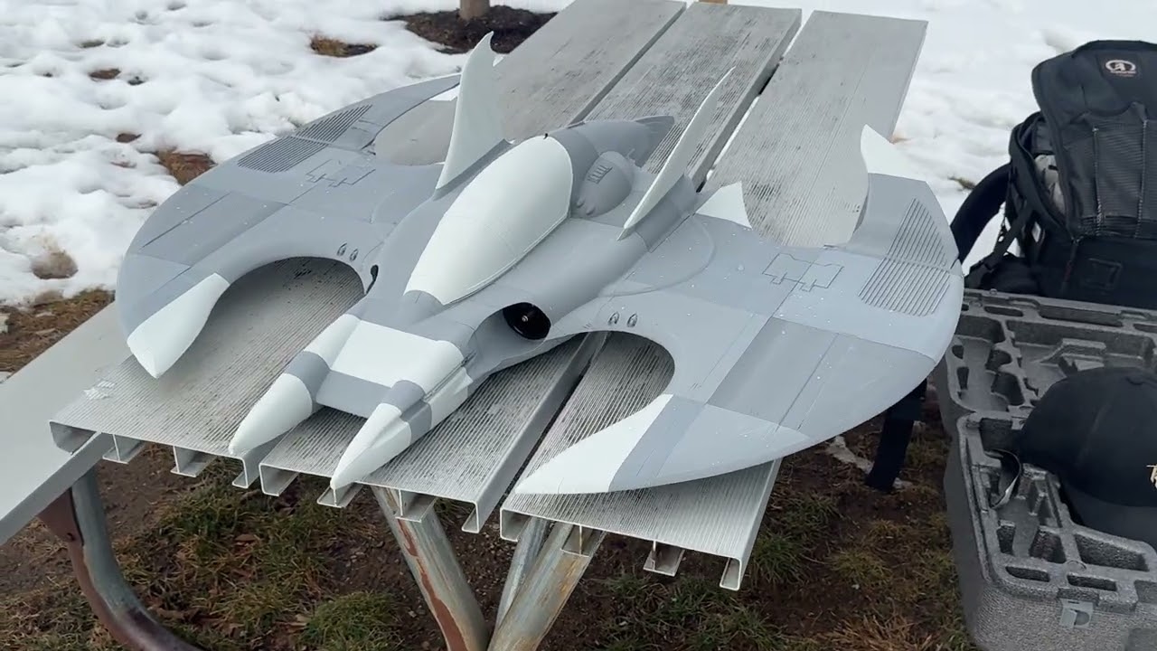 Smaller twin 50mm. Best Batwing flight yet!