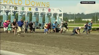Horse racing track holds first ever Grandparents race