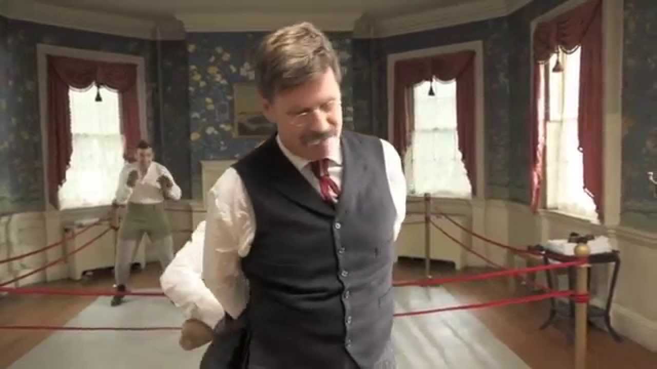 Leer Leary in TR American Action Hero YouTube