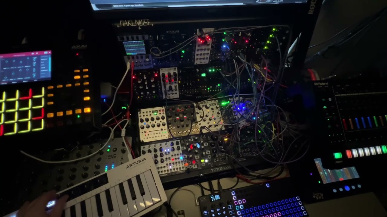 Bleeps rework.  No drums.  Steady State Gate Stereo Field | Electus Versio