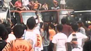 DownloadViking Bandung VS The Jakmaania Persija Suporter Tawuran MP3 MP4 Viking Bandung VS The Jakmaania Persija Suporter Tawuran