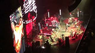 Devo live - Whip It @ O2 Arena, London, 20/6/26