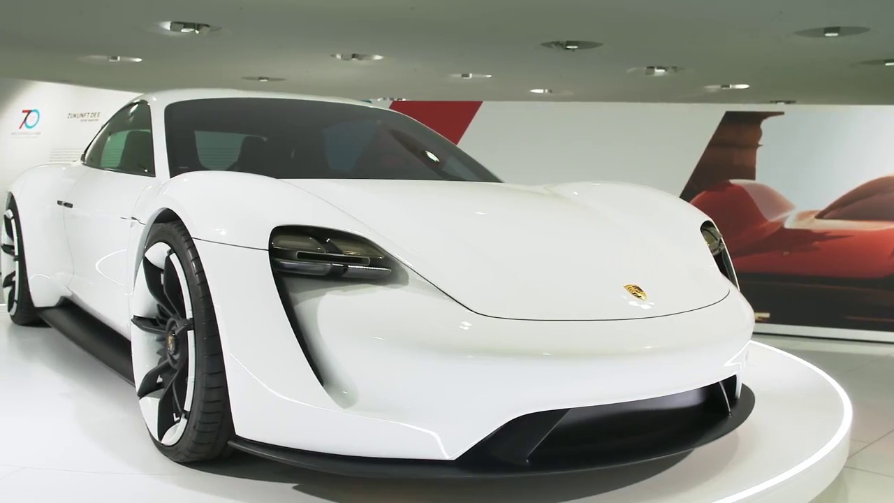 STARTUP AUTOBAHN Meetup "Digital Business + Drones" by Porsche