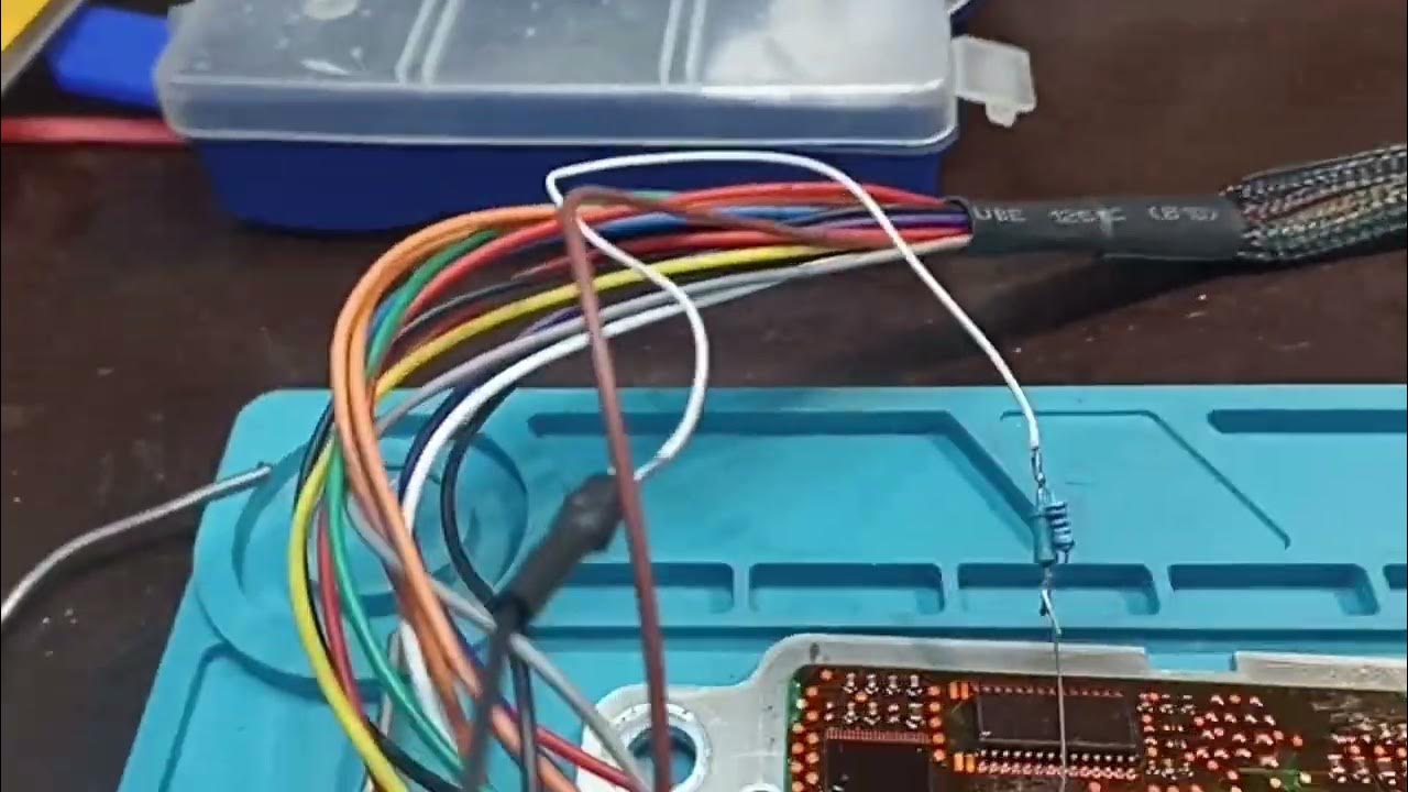 Обновление биос asus. Как прошить телефон через медиатек. Прошивальщик биос. Обновление bios материнской платы. 0 by codecracker.