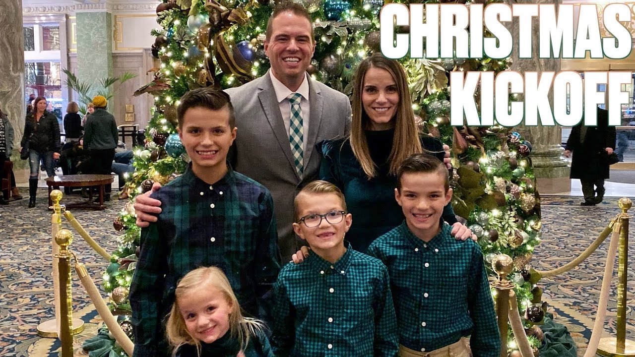 ONE OF OUR FAVORITE FAMILY TRADITIONS | CHRISTMAS SEASON KICKOFF | TRUE MEANING OF CHRISTMAS