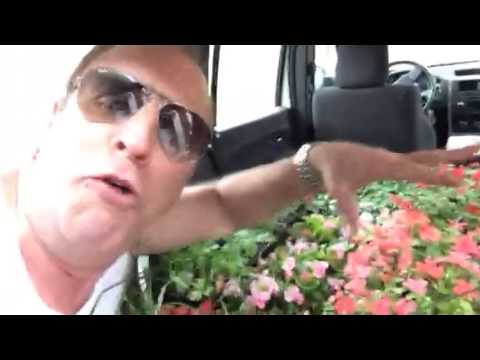 Tony Gaga: Flowers