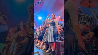 Germany’s craziest beer festival 🍻🇩🇪#Germany #Oktoberfest #Munich #Shorts #Travel