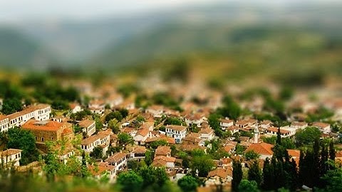 How to create a Tilt-Shift image in Photoshop CS6