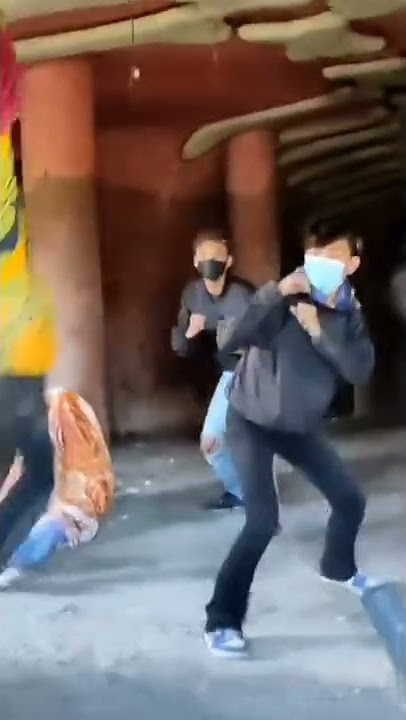 emak gila berantem kuat banget ##shorts #bandungcorneringlovers #barudakemakofficial