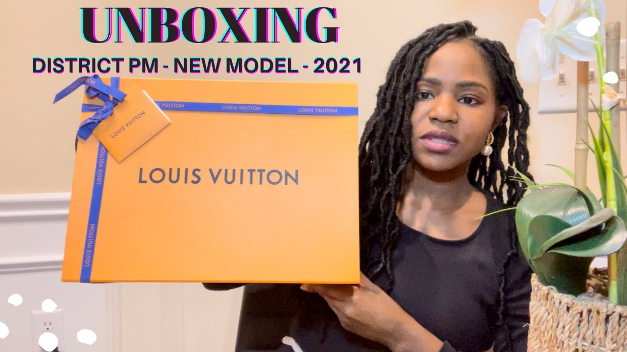 UNBOXING LOUIS VUITTON DISTRICT PM