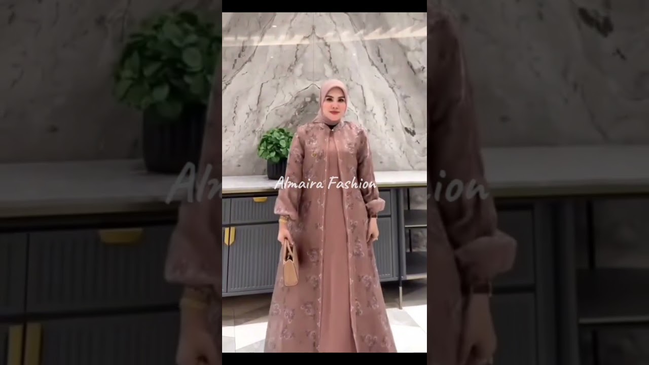Model Gamis Terbaru 2025 Simple Elegan / Model Baju Lebaran 2026 