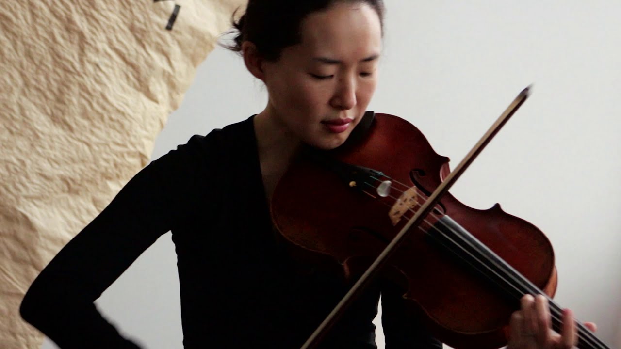 Close-Up: Ji Young Nam 02 - Cello Suites (Bach)