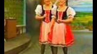 Gitti & Erika - Walzer Medley (Melodienbrunn 1993) chords