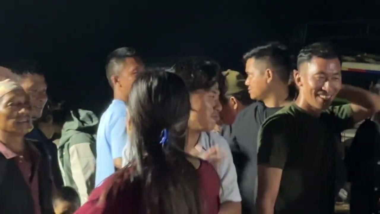 (तिम्रै झल्को तिम्रै तिर्सना) भन्दै छन है सालि नानि हरु [चित्रेले मगर नौमति बाजा] सम्पर्क 9813214485