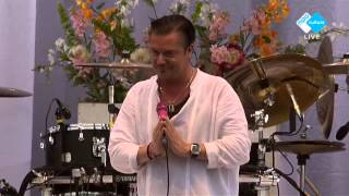 Video thumbnail of "Faith No More - Midlife Crisis/Strawberry Letter 23 @ Pinkpop 2015 HQ TV"
