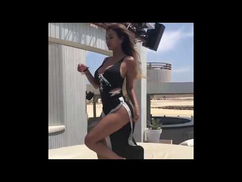 Paula Manzanal Bailando