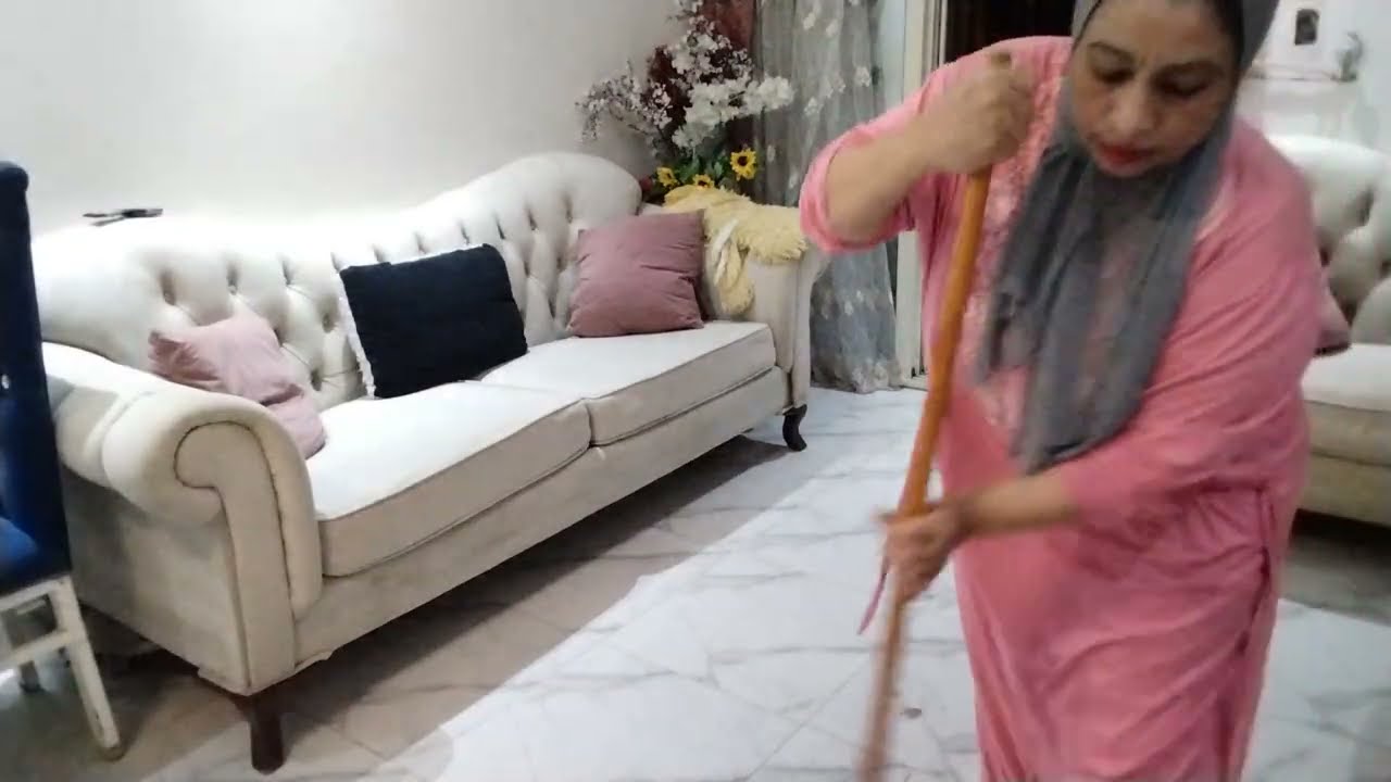 روتين تنظيف وترتيب الصاله مع الست المصريه الشاطره 😘 😘 😘