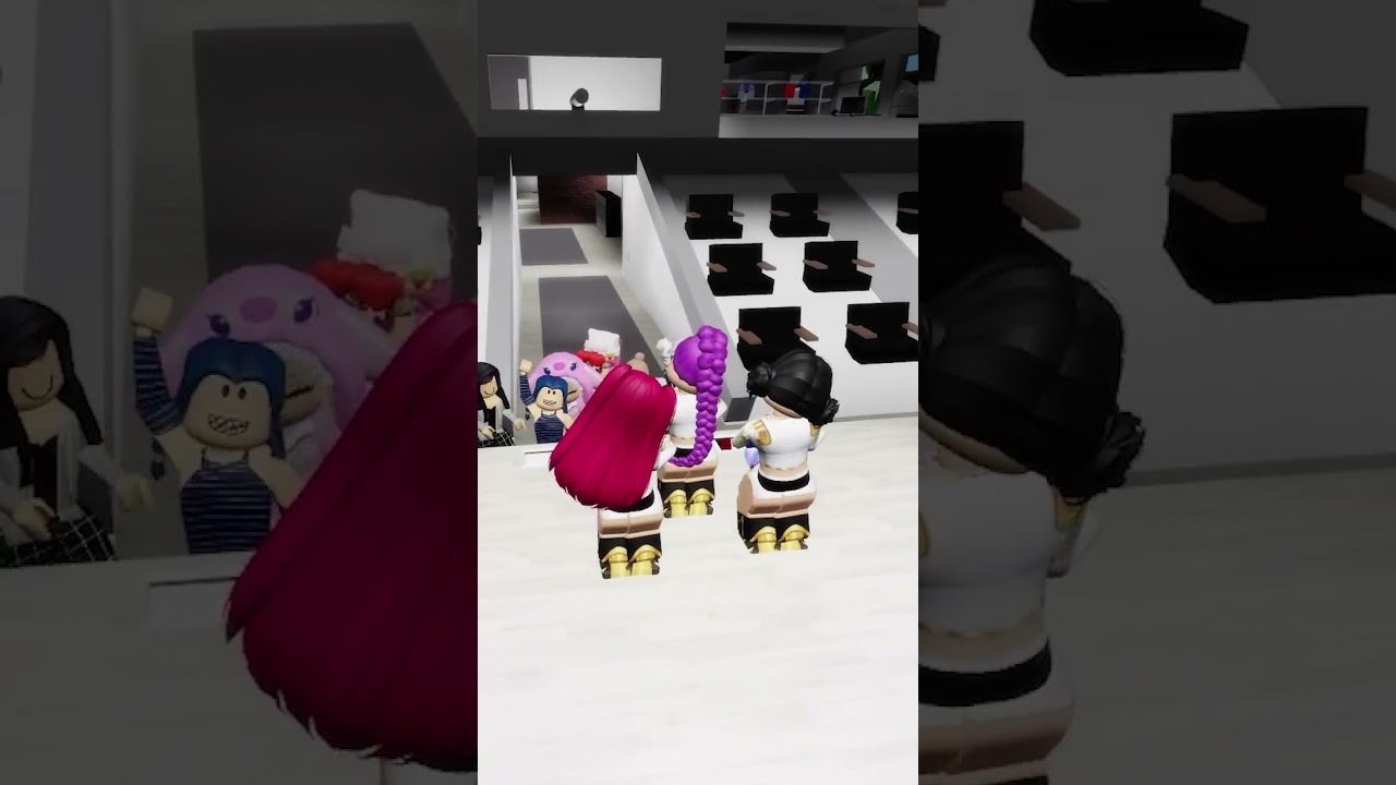 I got to dance with HUNTRX...😍 