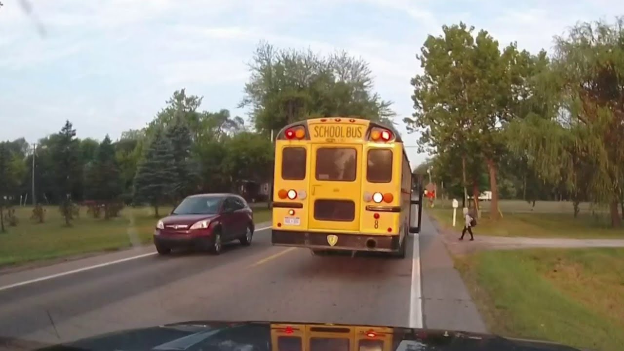 Police are cracking down on drivers ignoring school bus stop lights in