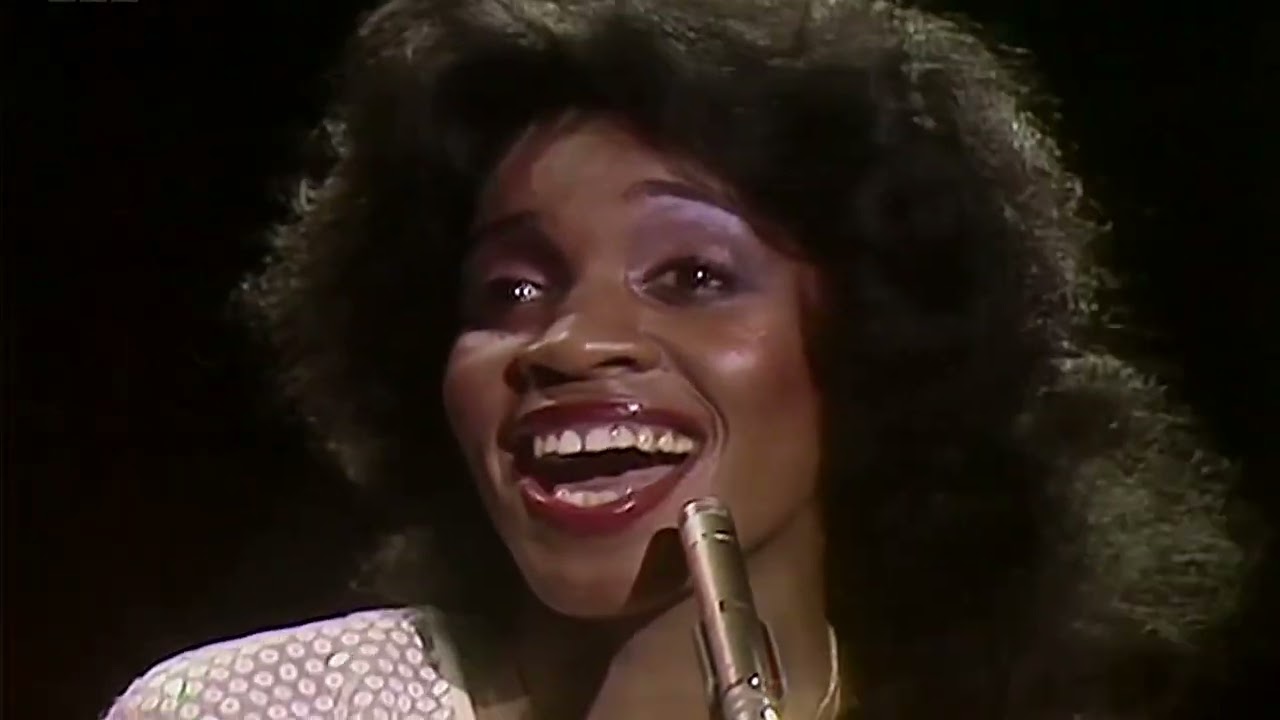 Anita Ward - Ring My Bell - TOTP - 1979 - YouTube