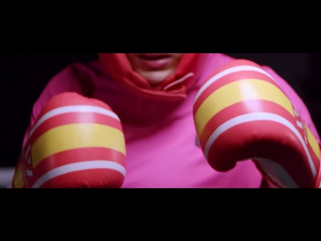 森鹿映像 - 導演/攝影 作品

影片來源
桃園雲豹 2022-23 年度形象影片 (2022)
https://youtu.be/lcxOssLqmmU

ATEAM ::: 林庭謙「從LIN開始」紀錄影片 (2022)
https://youtu.be/SMVla7AqxKI

ATHLETICS ::: Summer Pre-Pro (2022)
https://youtu.be/jXdlUe3OjAY
