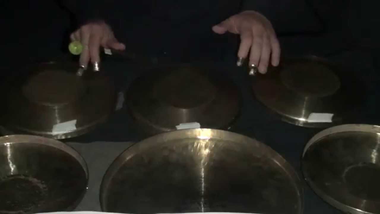 Fernando Riederer - Fagulha (2013-14) for Beijing gongs