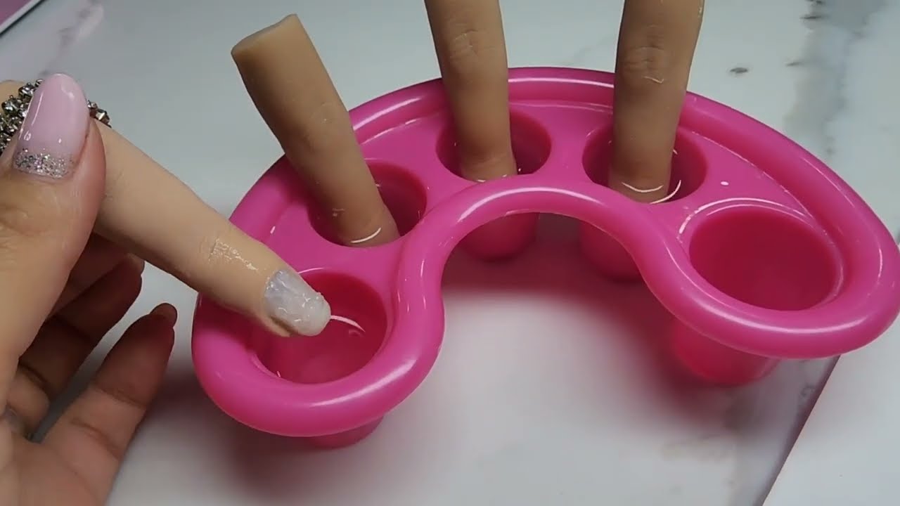 como remover el tip de soporte del dedo de silicona. para no lastimarlo