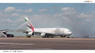 لحظة وصول طائرة A380 العملاقة لأول مرة لمطار الدار البيضاء