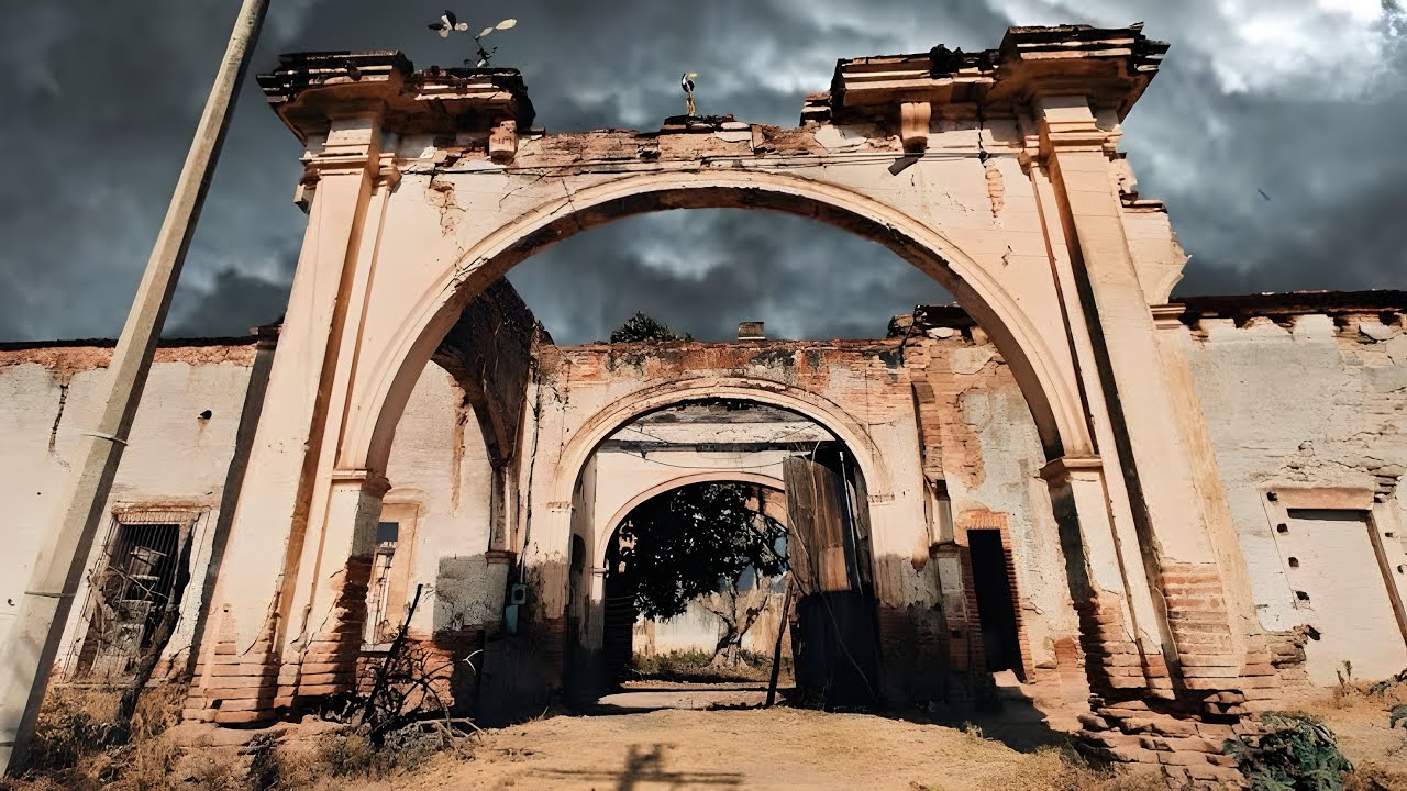 La HACIENDA ABANDONADA más ANTIGUA de MÉXICO 🇲🇽