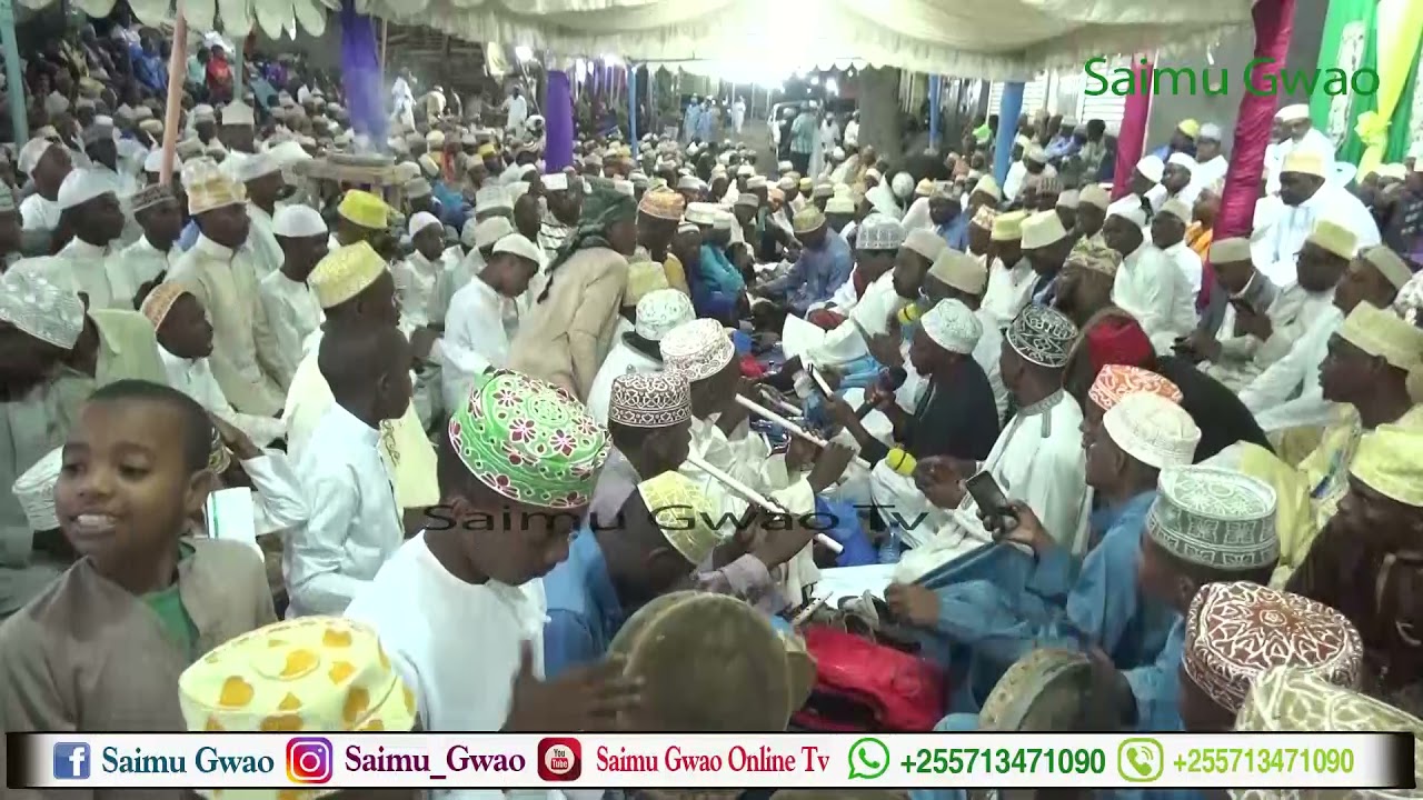 QASWIDA MADRASAT ZAHARAU TANGA  BIRASULILLAHI KATIKA HADHARA YA SAMAI KWA ABASIA JIJINI DAR.