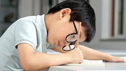 Cách hỏi bệnh sử khúc xạ nhãn khoa