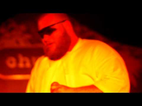 Action Bronson - Ronnie Coleman (Live in Boston)