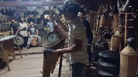 Jingle Bells hòa tấu nhạc cụ Tây Nguyên KaLy Band @