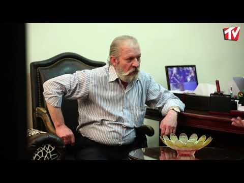 الفنان رامز عطالله ابو ساطور من باب الحارة اكل الضرب وشرب مقلب رضوان