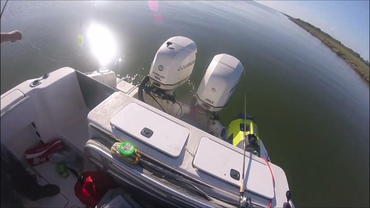Flounder Fishing Freeport Tx Feat Neal An Darrin On Hooked Up Fishing