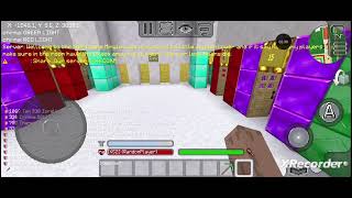 Multicraft - build and mine Playing a server screenshot 3