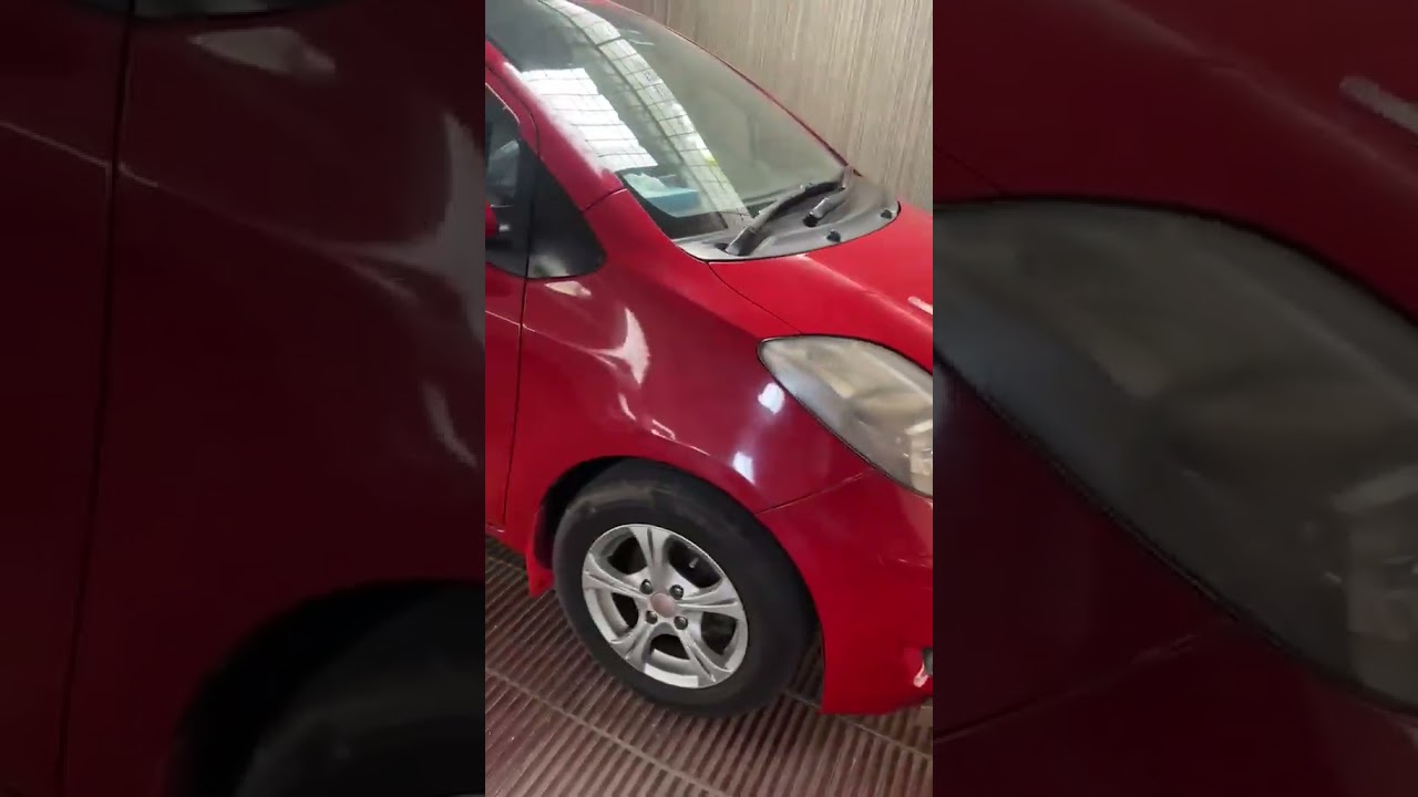 Toyota Vitz 1.3 Front Wheel Drive 5-door 2009 Red