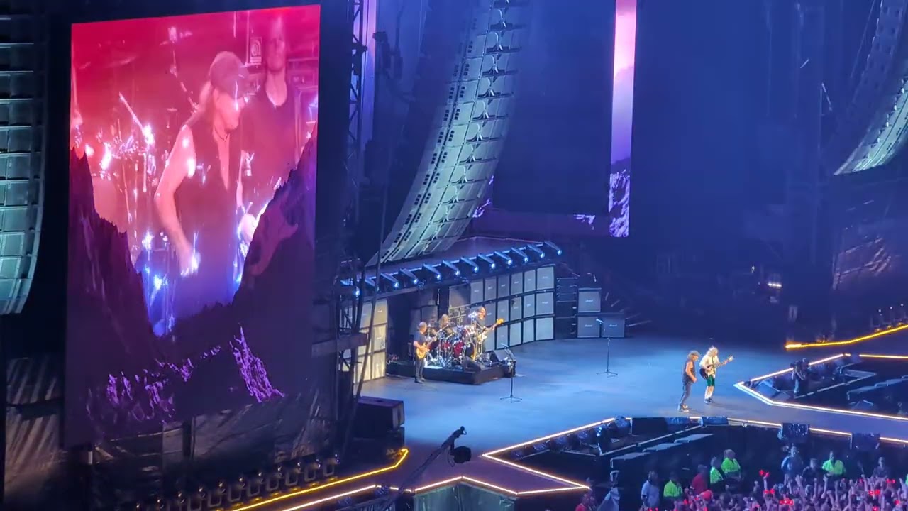 AC/DC Thunderstruck. Live in São Paulo Brazil