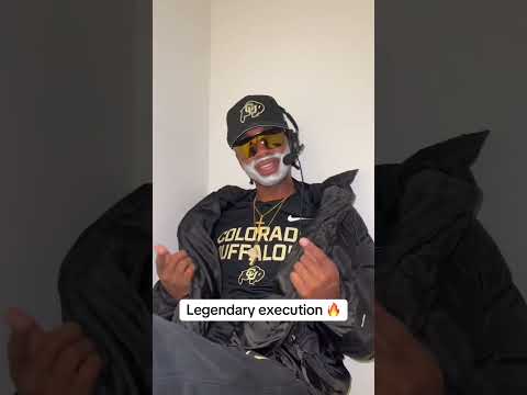 This Deion Sanders costume 🔥 (via @lukeswannn/TT)