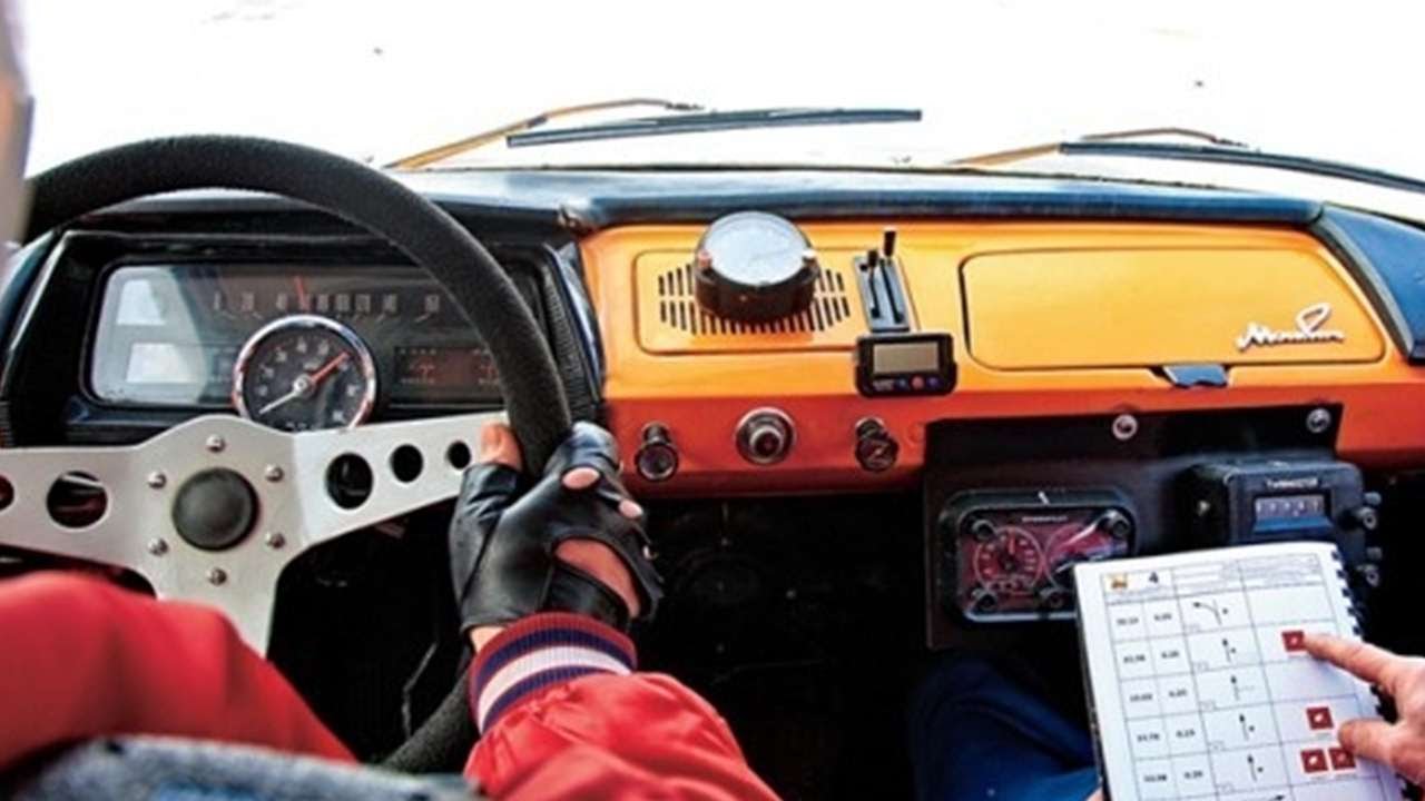 #1648. Moskvitch in Race [RUSSIAN AUTO TUNING] zilong