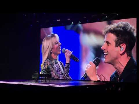 Debbie Gibson & Joey McIntyre - Lost In Your Eyes (Duet) - Mixtape Tour 2019 - Ft Lauderdale