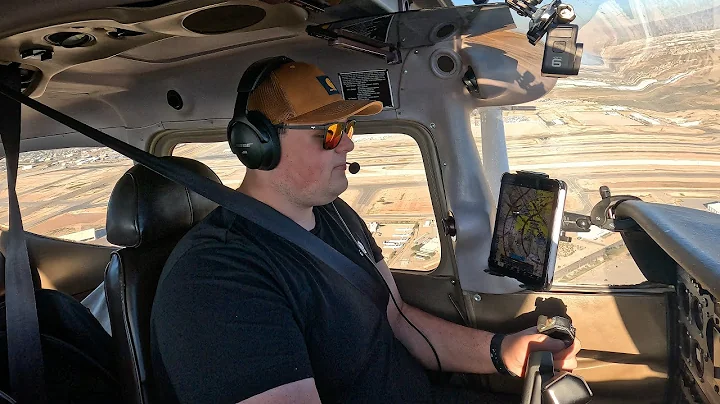 Flying A 172 Into BUSY Tucson International!