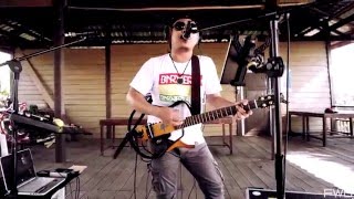 DAVID GUETTA - WITHOUT YOU TITANIUM MUSHUP LIVE LOOPING COVER BY FANDY WD