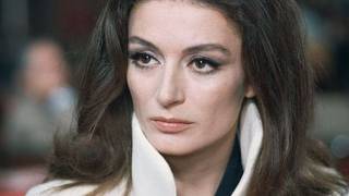 15 Sexy Photos of Anouk Aimée