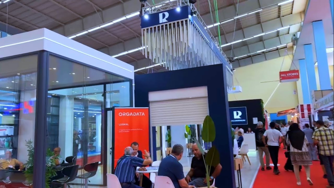 الجزائر العاصمة: جولة في المعرض الدولي للنوافذ، الأبواب والواجهات الزجاجية بقصر المعارض