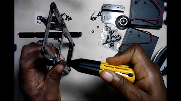 Line Following Robot Make it(MakeIt) Part 2 |  Robotics Starter Kit | Arduino Uno | Ebonygeek45