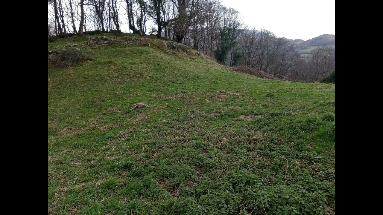 Castro prerromano del Xuigu la Bola.