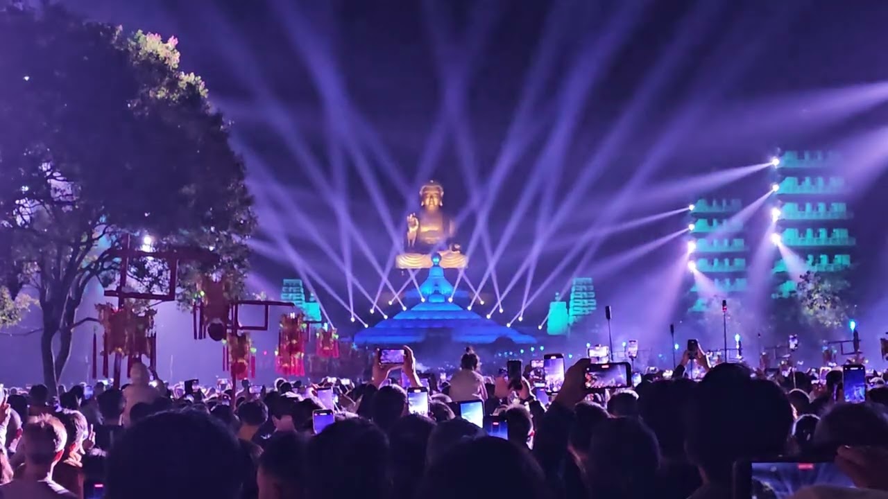 20260218佛光山-春節平安燈會光照大千19:00之第一場