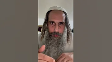 ע י ההתקרבות לצדיק נפתחים העיניים לראות שפלות עצמו ומצד שני חסדי השם הרבים עלינו רבי נחמן 