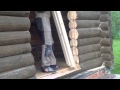 Монтаж металлической двери в деревянный дом